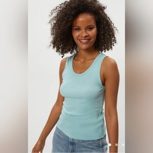 NWT Michael Stars Scoop Neck Tank - M